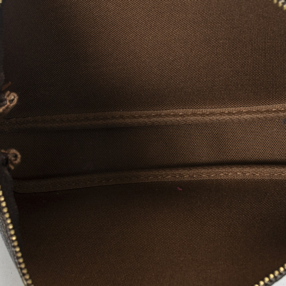 Louis Vuitton Pochette Accessoires - Picture 9 of 10